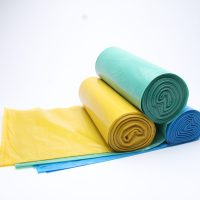 VREČKE ZA SMETI VSEH BARV